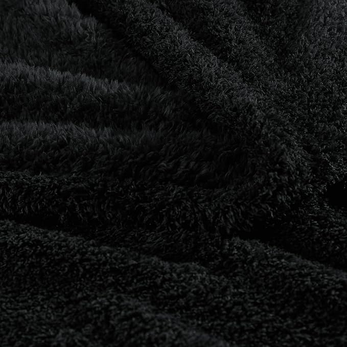 Exclusivo Mezcla Fleece Twin Size Bed Blanket, Ultra Soft, Lightweight and Fuzzy Black Blanket for Women, Home Decor, 60x80 Inches