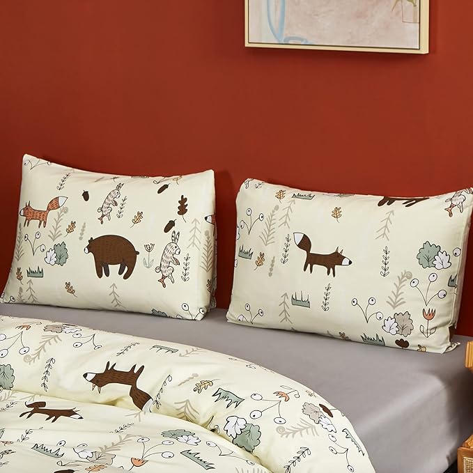 CLOTHKNOW Kids Twin Comforter Set Yellow Animal Bedding Comforter Sets Soft Cartoon Comforter Fox Rabbit Beige Bedding with 2 x Pillow Cases