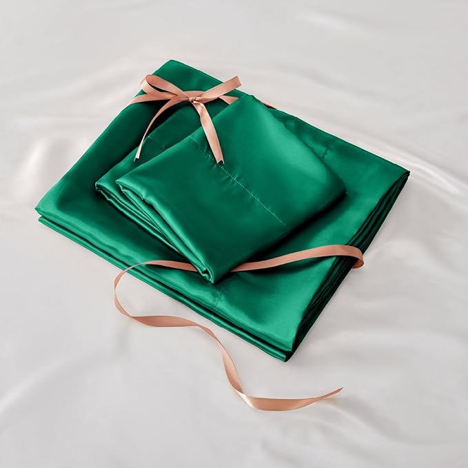 BEDELITE Satin Sheets Full Size Bed Set, Luxury Soft Dark Green Silky Sheets for Hair and Skin, Similar to Silk Bed Sheets Set 4 Pieces with 1 Deep Pocket Fitted Sheet, 1 Flat Sheet, and 2 Pillowcases