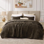 BEDELITE Velvet Quilt Set Queen Size - Luxury Velvet Comforter Bedding Set 3 Pieces, Lightweight Soft Cozy Mocha Brown Oversized Bedspread Coverlet for All Seasons with 2 Pillow Shams