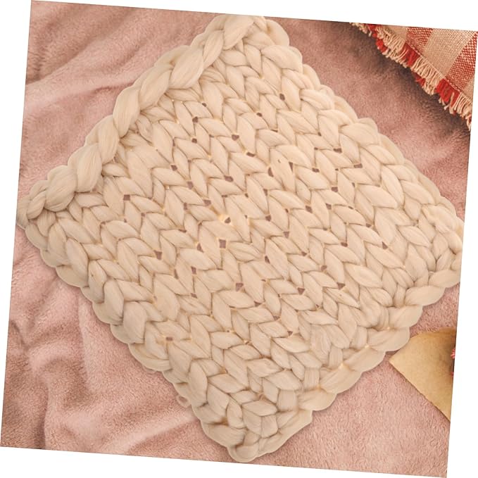MERRYHAPY Nordic Style Handmade Chunky Knit Throw Blanket Large and Soft Cozy Bed Couch Sofa Rug