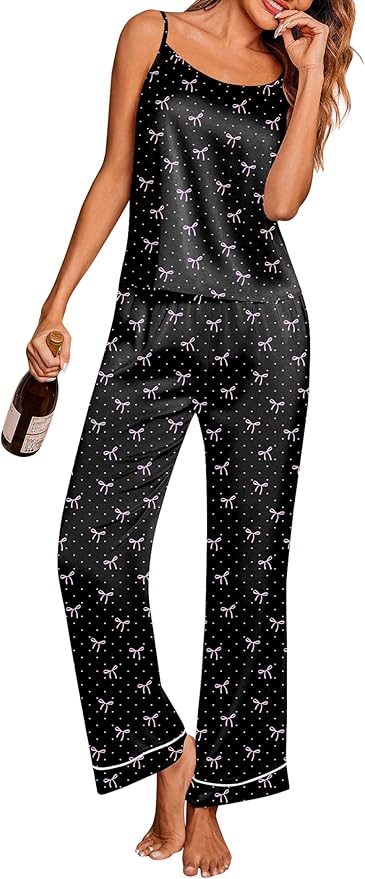 Ekouaer Women Silk Satin Pajamas Sleeveless Pjs Set 2 Piece Summer Loungewear Sleepwear with Pockets S-XXL