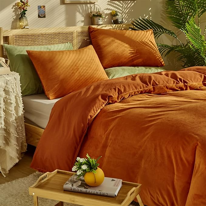 CLOTHKNOW Burnt Orange King Size Comforter Set Velvet Bedding Comforter Sets Soft Rust Caramel Comforter with 2 x Pillow Cases