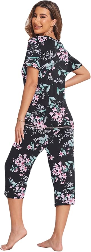 Ekouaer Women's Sleepwear Capri Pajama Sets Short Sleeve Two-Piece Pjs V Neck Tops & Capri Pants with Pockets S-3XL