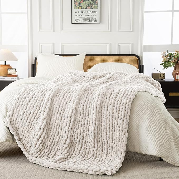 Ultra Soft Chunky Knit Throw Blanket 40x50 Hand Knitted Warm Chenille Throw Blanket, Home Decor Soft Thick Yarn Cable Knit Blanket Breathable Fleece Banket Christmas for Couch Bed Sofa Best Gift