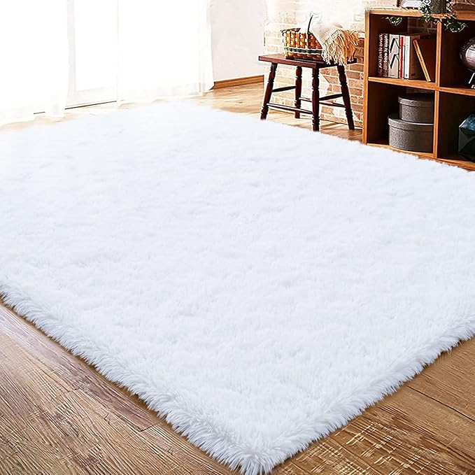 ISEAU Fluffy Rug Carpets Soft Shaggy Area Rugs Indoor Floor Mats for Kids Room Fuzzy Carpet Comfy Cute Nursery Mat Bedside Rug for Boys Girls Bedroom Living Room Home Decor Mat, 5ft x 8ft, White