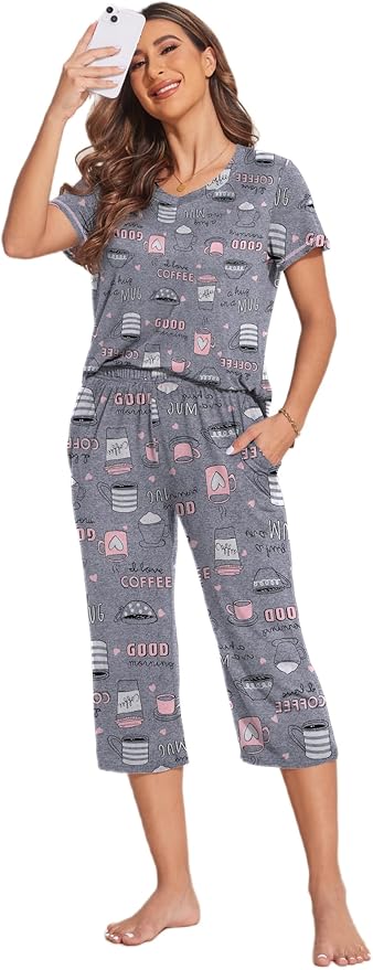 Ekouaer Women's Sleepwear Capri Pajama Sets Short Sleeve Two-Piece Pjs V Neck Tops & Capri Pants with Pockets S-3XL