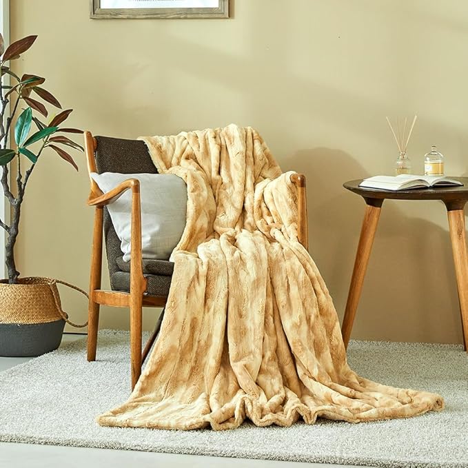 MHD l [Made in Korea] Premium Faux Fur Throw Blanket :Luxury Double-Sided 15mm Microfiber Blanket, 800 GSM :Beige, 60" x 79"