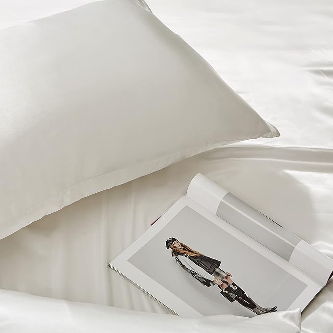 White King Size Satin Pillowcases Set of 2 for Hair and Skin,White Silk Pillowcase Breathable Pillowcase with Envelope Closure
