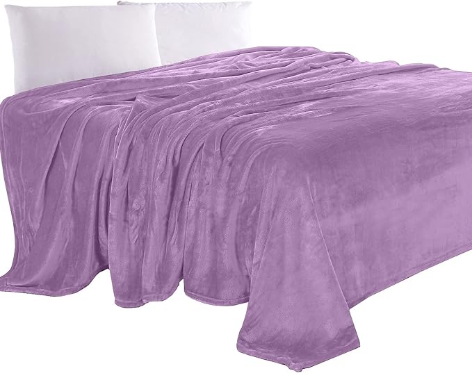 Elegant Comfort Luxury Velvety Feel Blanket, All-Season Lightweight Blanket, Ultra Plush, Soft, Cozy-Fuzzy Flannel Fleece for Couch, Sofa, Bed, Travel, Solid Design, King/California King, Lavender