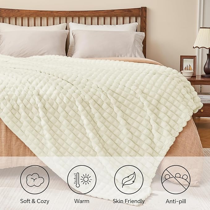BEDELITE Cream Throw Blanket for Couch and Bed- Super Soft and Warm 3D Checkered Fluffy Fuzzy Fleece Blanket, Luxurious Plush Cozy Blanket for Room Decor Spring, 50x60 inches