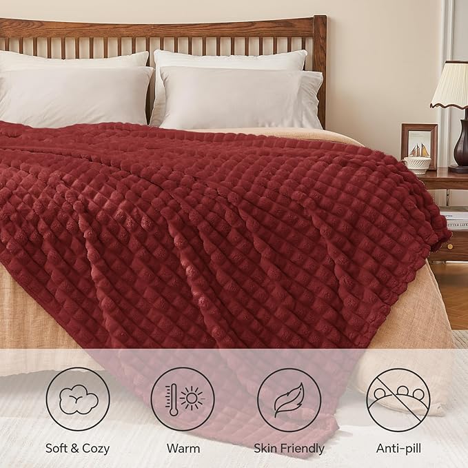 BEDELITE Burgundy Throw Blanket for Couch and Bed- Super Soft and Warm 3D Checkered Fluffy Fuzzy Fleece Blanket, Luxurious Plush Cozy Blanket for Room Decor Spring, 50x60 inches