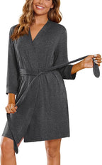 Ekouaer Women‘s Robes Lightweight 3/4 Sleeve Short Knit Bathrobe Soft Knee Length Sleepwear Robes with Pockets S-XXL