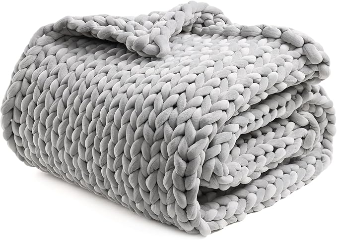 YnM Velvet Weighted Blanket, Handmade Chunky Knitted Design, Soft and Cozy, Temperature Regulating and Breathable, Machine Washable Throw for Sleep or Home Decor (Light Grey, 60x80 Inch, 20lbs)