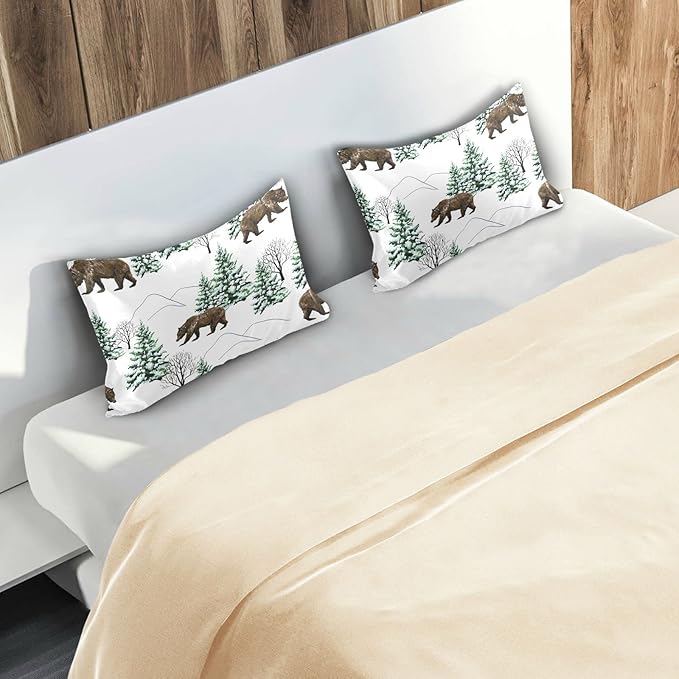 Bear Print Satin Pillowcase Queen Size, Winter Forest Silk Pillow Case with Envelope Closure, Satin Pillowcase for Hair and Skin, 20x26 inches, White, 1 PC