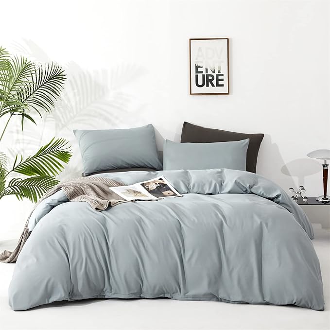 Luxlovery Blue Comforter Set Queen Light Bue Bedding Set Soft Breathable Blanket Quilts Modern Mist Blue Comforter Set for Queen Bed Women Men