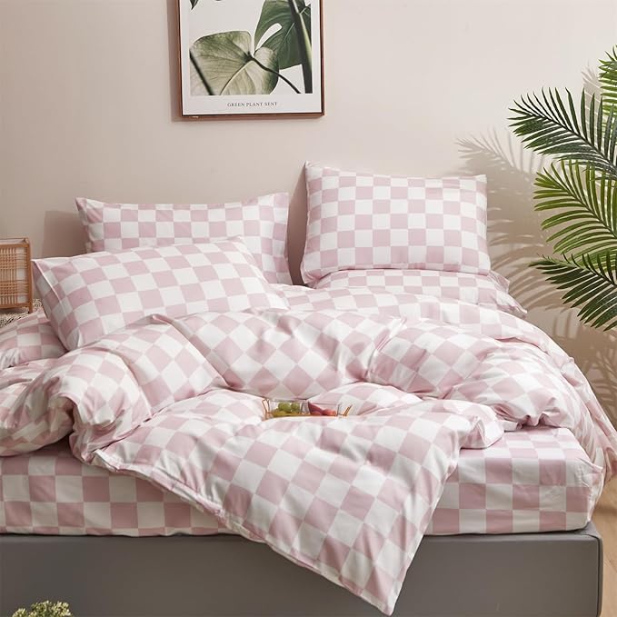 CLOTHKNOW Pink White Plaid Comforter Set Queen Grid Bedding Comforter Sets Soft Checkered Queen Comforter with 2 x Pillow Cases