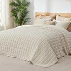 BEDELITE Velvet Quilt Set Queen Size - Luxury Velvet Comforter Bedding Set 3 Pieces, Soft Cozy Cream White Oversized Bedspread Coverlet for All Seasons with 2 Pillow Shams