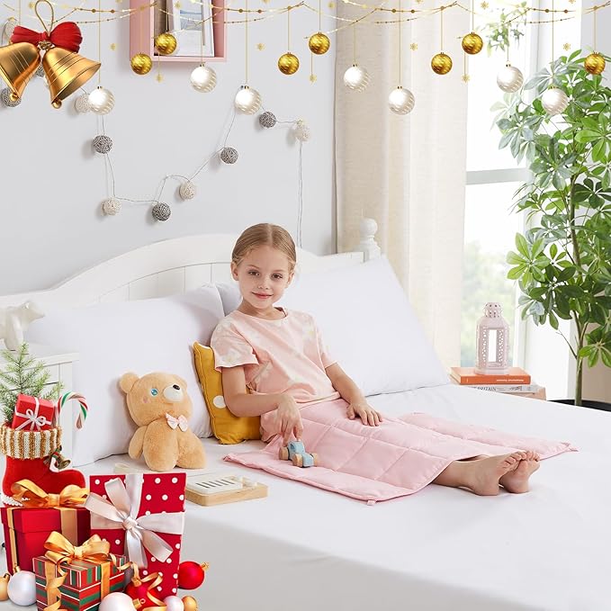 HOSUKKO Weighted Blanket - 3 lbs Pink Heavy Blanket - Small Size Breathable Blanket(20 * 30 inches, 3 lbs)