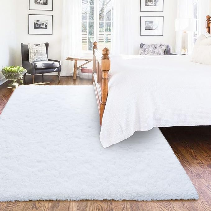 ISEAU Fluffy Rug Carpets Soft Shaggy Area Rugs Indoor Floor Mats for Kids Room Fuzzy Carpet Comfy Cute Nursery Mat Bedside Rug for Boys Girls Bedroom Living Room Home Decor Mat, 5ft x 8ft, White
