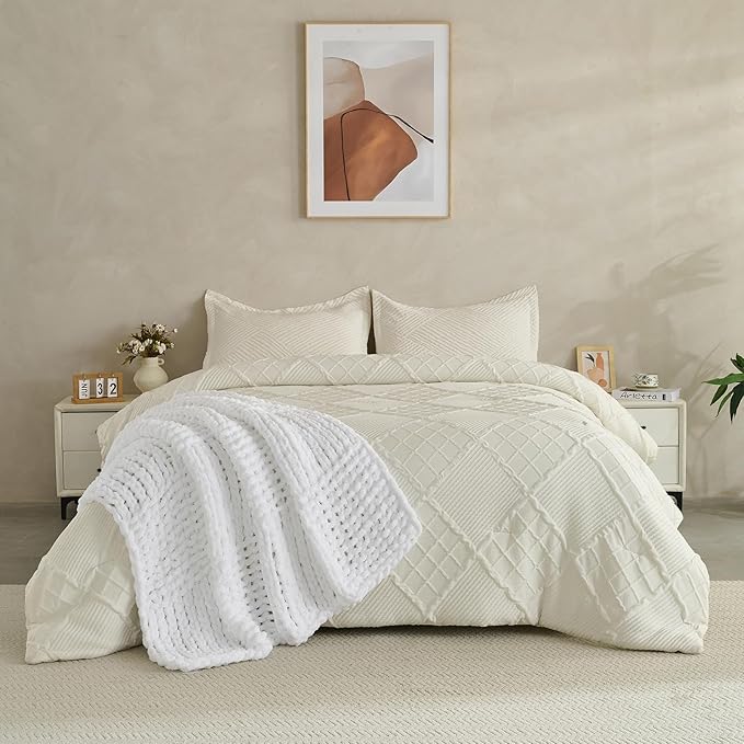 Soft Knitted Throw Blanket - 50x60 Inch Cozy & Lightweight All-Season Blanket, Wrinkle-Resistant Polyester for Couch, Bed, Sofa, Reading Nook (White)