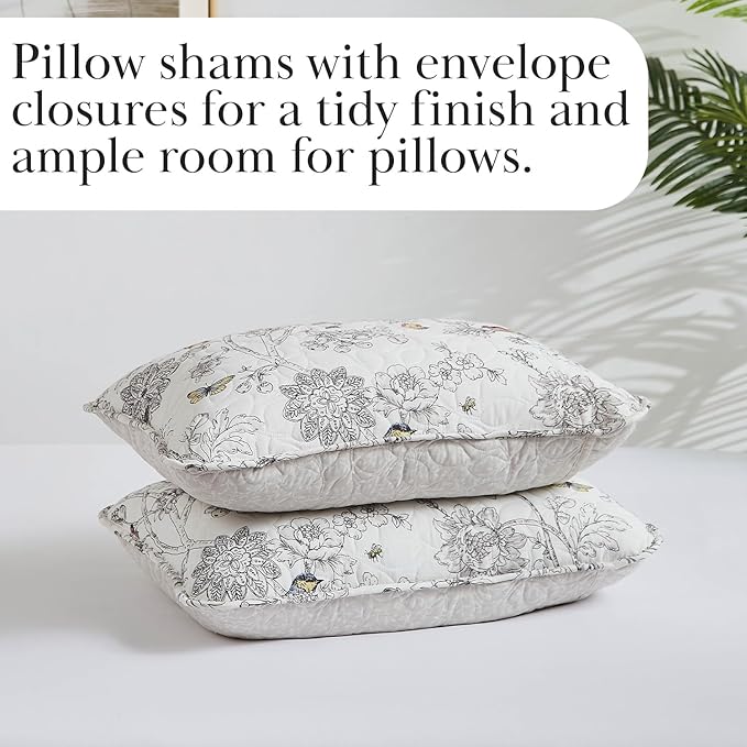 Southshore Fine Living, Inc. Oversized King Quilt Bedding Set with Two Matching Quilted Pillow Shams, Bayberry Collection, All Season Floral California/King Bed Spread Set, Summer Coverlet, Ivory