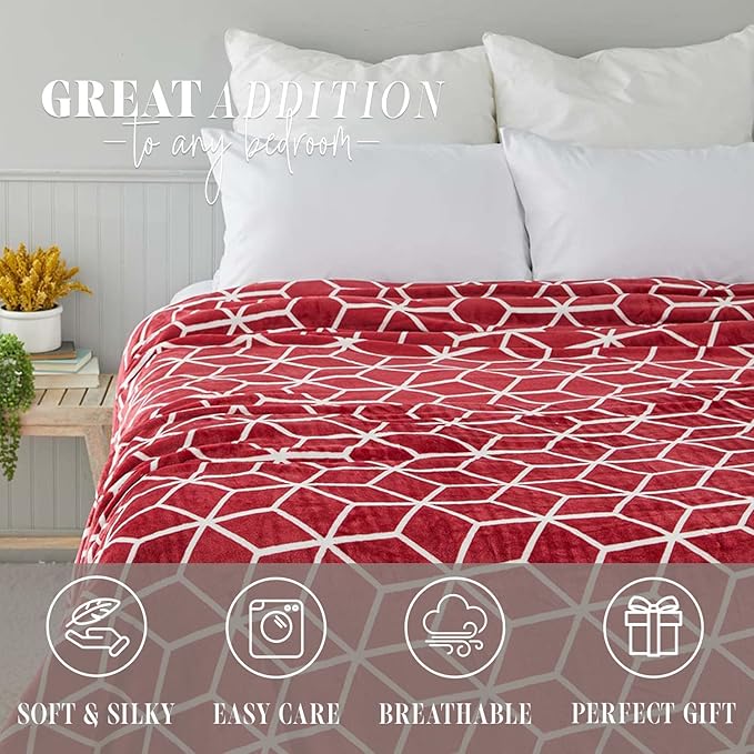 Elegant Comfort Luxury Velvety Feel Blanket, All-Season Lightweight Blanket, Ultra Plush, Soft, Cozy-Fuzzy Flannel Fleece for Couch, Sofa, Bed, Travel, Cube Design, Twin/Twin XL, Burgundy