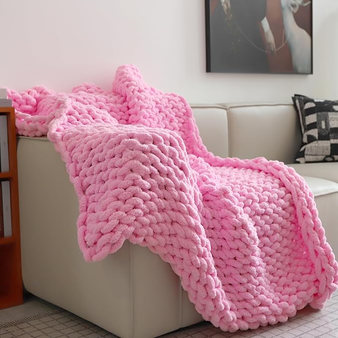 Pink Chunky Knit Throw Blanket, Soft Pink Throw Blanket Hand Knit Throw Blankets for Couch Knitted Throw Yarn Thick Boho Chunky Throws for Bed Sofa Cable Knit Blankets for Women 50x60''