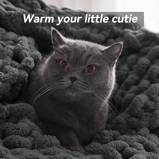 Negwoo Chunky Knit Throw Blanket, 40''*50'' Knitted Throw Chenille Yarn for Bed Couch, Handmade Dark Grey Crochet Big Thick Blanket, Machine Washable Cute Comfy Blanket for Home Decor
