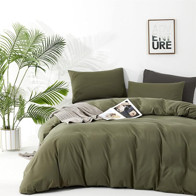 CLOTHKNOW Green Queen Comforter Set Olive Green Bedding Comforter Sets Soft Dark Green Comforter with 2 x Pillow Cases