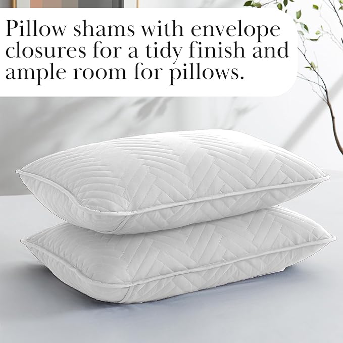 Southshore Fine Living, Inc. Oversized Quilt Bedding Set Lightweight, Prewash Fabric Soft Coverlet Bedspread 3-Piece, Matching Shams (108 in Wide x 98 in Long), King/California King, Chevron White
