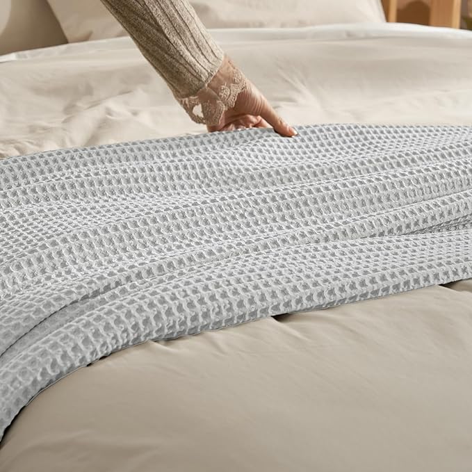 PHF Ultra Soft Waffle Weave Throw Blanket 50"x 60"- Washed Lightweight Breathable Cozy Woven Blanket for Bed - Aesthetic Decor for Couch Bedding Sofa Home Car - Light Grey