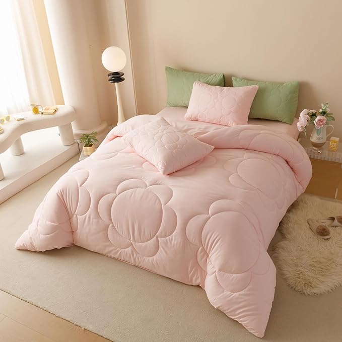 CLOTHKNOW Pink Queen Comforter Set 3Pcs Daisy Puff Bedding Comforter Sets Soft Floral Queen Comforter Pink Comforter with 2 x Pillow Cases