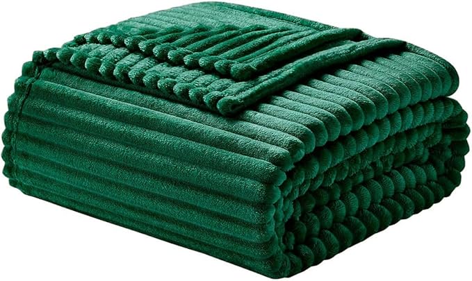 Nestl Blanket for Bed - Cozy Warm Fuzzy Blankets for Women (05 - Hunter Green, King (108" x 90"))