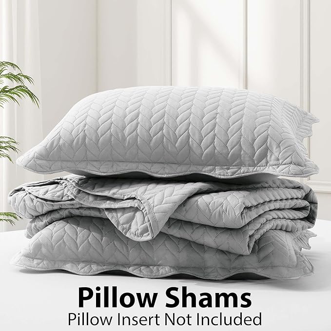 IR Imperial Rooms Queen Quilt Bedding Set (90" x 96") - Bulk Pack of 10 Wholesale for Hotels, Guest Bedroom & Airbnbs - Lightweight Microfiber Reversible Embossed Quilts Bedspreads (Silver)