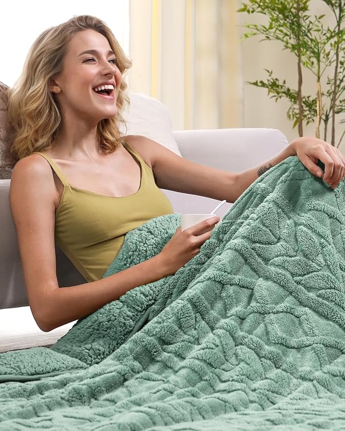 Cottonblue Jacquard Weighted Blanket 20 lbs for Adults Queen Size, Ultra Soft Sherpa Fleece Blanket for Relax and Sleep, Cozy Comfort Heavy Bed Blankets with Glass Beads, 60x80 Inches, Sage Green