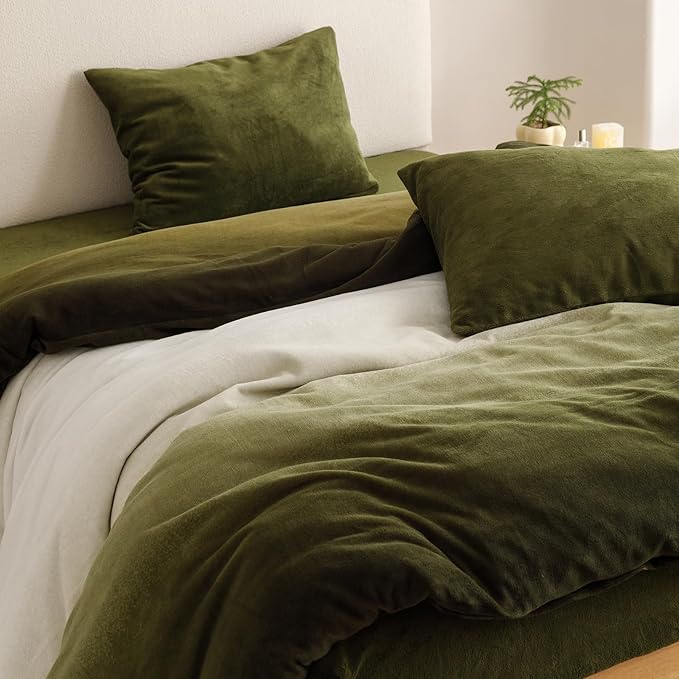 Luxlovery Green Gradient Velvet Comforter Full Fluffy Plush Flannel Bedding Set Full Men Women Army Green White Winter Warm Blanket Quilts Thick Abstract Modern Comforter Set