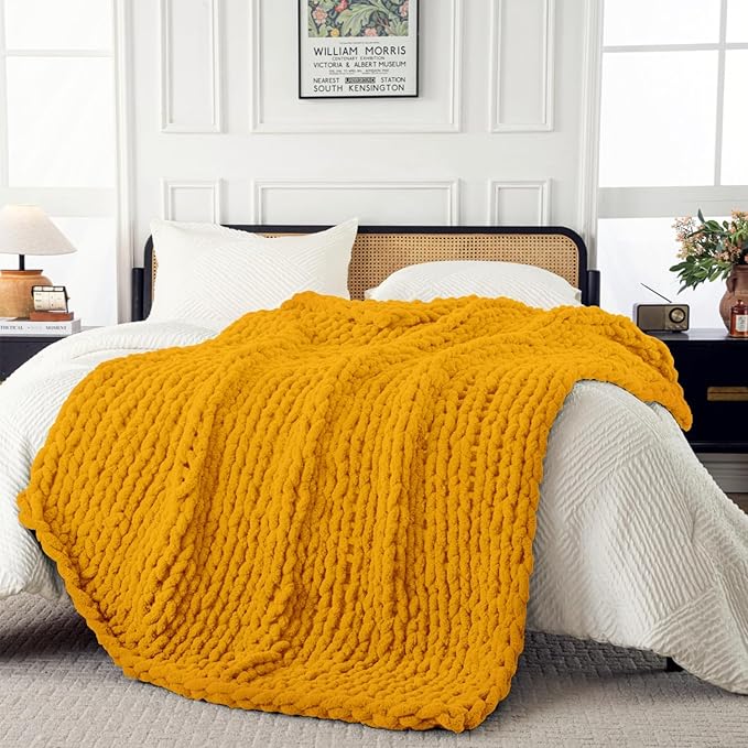 Ultra Soft Chunky Knit Throw Blanket 50x70 Hand Knitted Warm Chenille Throw Blanket, Home Decor Soft Thick Yarn Cable Knit Blanket Breathable Fleece Banket Christmas for Couch Bed Sofa Best GIF