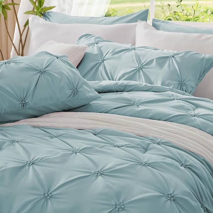 BEDELITE Dusty Blue Queen Comforter Set - 3 Pieces Boho Pintuck Bedding Comforter Sets, Lightweight Soft & Warm Bed Comforter Queen with 2 Pillowcases for All Season
