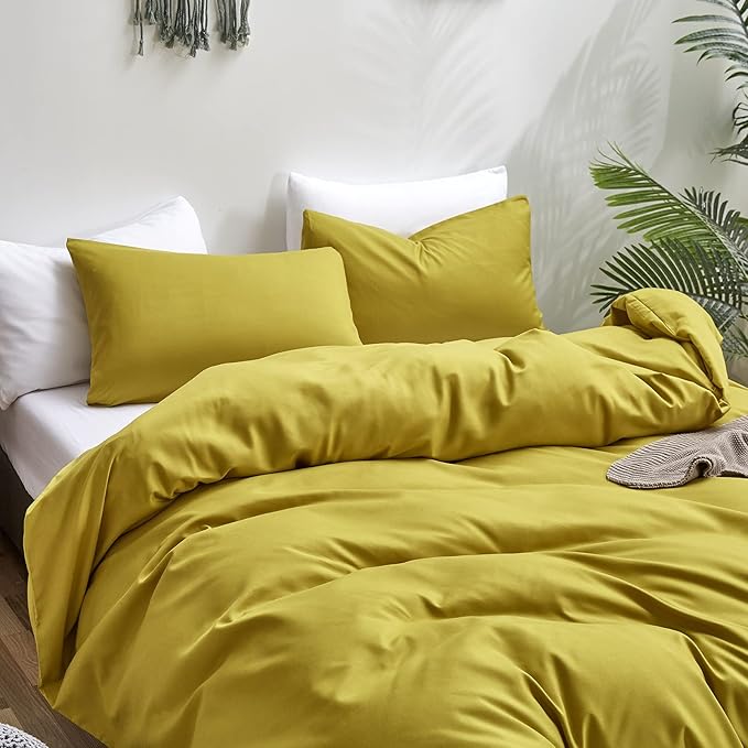 CLOTHKNOW Moss Green King Size Comforter Set Chartreuse Bedding Comforter Sets Green Yellow King Comforter with 2 x Pillow Cases