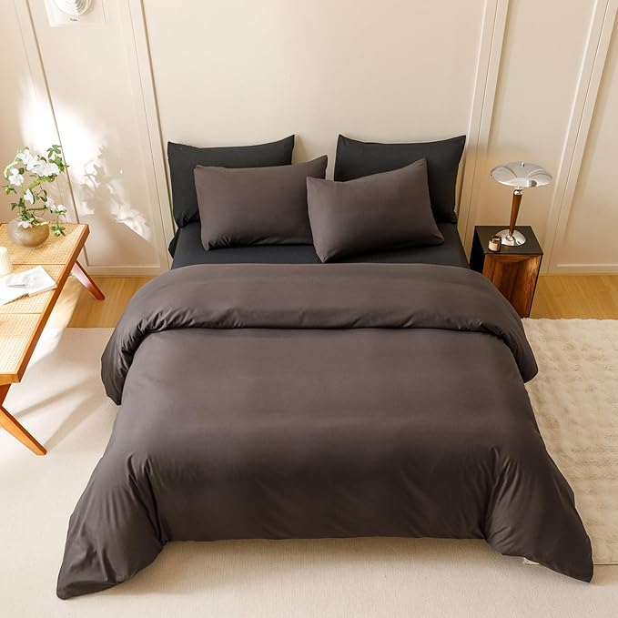 CLOTHKNOW Dark Brown King Size Comforter Set Coffee Bedding Comforter Sets Soft Brown Comforter Men Women Comforter with 2 x Pillow Cases
