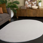 SAFAVIEH Washable Rug Faux Rabbit Fur Shag Collection - 5' x 7' Oval, Beige, Slip Resistant & Easy Cleaning, Ideal for Living Room, Bedroom, Kids Playroom, Nursery, Dining Space (FRF100B)