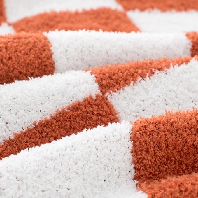 Carriediosa Checkered Throw Blanket 50" X 60", 400GSM Ultra Soft Microfiber Fuzzy Fluffy Reversible Cute Preppy Knitted Blankets Cozy Plush Fall Throws for Couch, Bed, Sofa, Rust