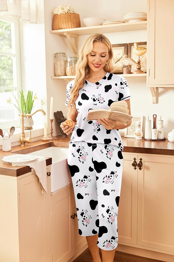 Ekouaer Women's Sleepwear Capri Pajama Sets Short Sleeve Two-Piece Pjs V Neck Tops & Capri Pants with Pockets S-3XL