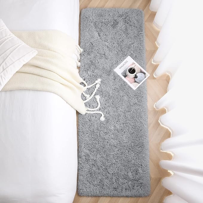 Jelymark Super Soft Shaggy Rug for Bedroom, 2x6 Feet Fluffy Carpet for Living Room, Fuzzy Indoor Plush Area Rug for Home Decor, Furry Floor Rugs for Dorm, Kids Nursery Rug for Girls, Grey