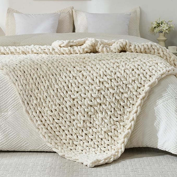 YAAPSU Chunky Knit Throw Blanket for Couch, 51"x63",100% Hand Knitted Thick Cable Knit with Cozy Jumbo Chenille Yarn, Soft Large Rope Knot Crochet Blankets for Sofa Bed Living Room Décor,Vintage White