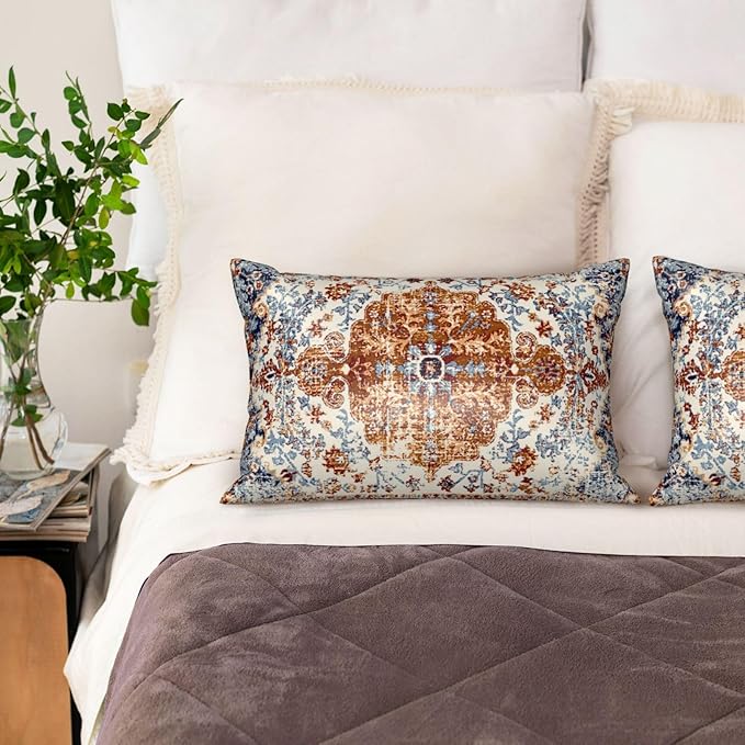 1 Pack Satin Pillowcase for Hair and Skin Vintage Boho Carpet Imitation Silk Pillowcase with Hidden Zipper Soft Breathable Smooth Cooling Pillow Cover King Size for Bedroom Sofa 20”x36”