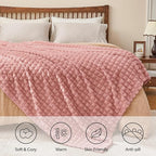 BEDELITE Dusty Pink Throw Blanket Twin Size for Bed- Super Soft and Warm 3D Checkered Fluffy Fuzzy Fleece Blanket, Luxurious Plush Cozy Blanket for Room Decor Fall and Winter, 60x80 inches