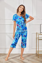 Ekouaer Women's Sleepwear Capri Pajama Sets Short Sleeve Two-Piece Pjs V Neck Tops & Capri Pants with Pockets S-3XL