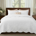 Bedsure Quilt King Size - Ultra Soft Pre-Washed Cloud-Like Bedding, All-Season Lightweight Comforter for Country Bedroom, Leaf Design Coverlet in Pure White, 106 x 96 Inches | Stitch-Free Quilting, Ultra Soft, Lightweight, Machine Washable, Pet-Friendly